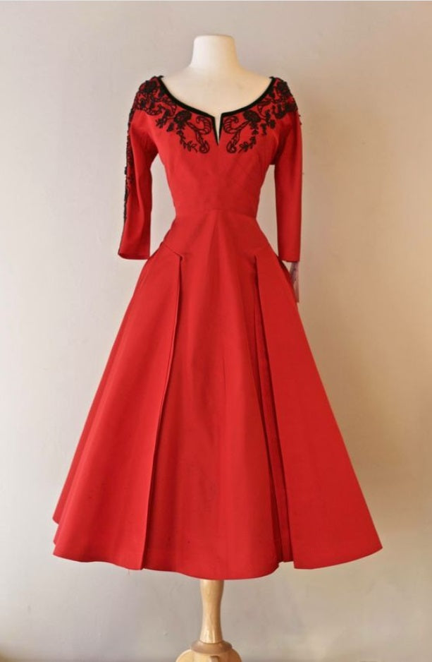 Vintage Tea Length Red Formal Dresses