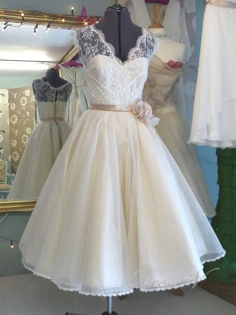 Tea Length 1950s Vintage Wedding Dress Country Short Wedding Dress WS059