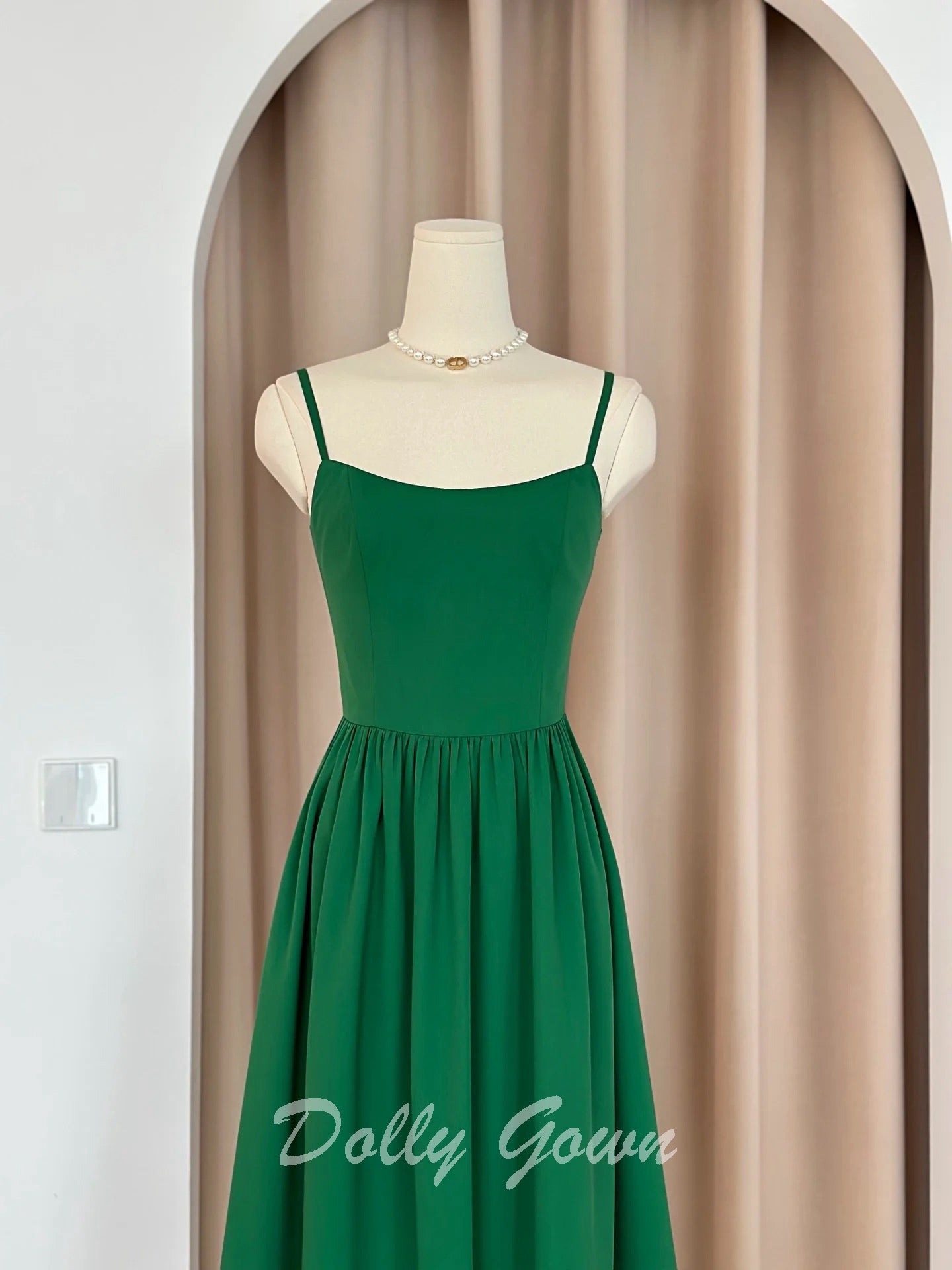 Emerald Green Spaghetti Strap Short Vintage Bridesmaid Dresses