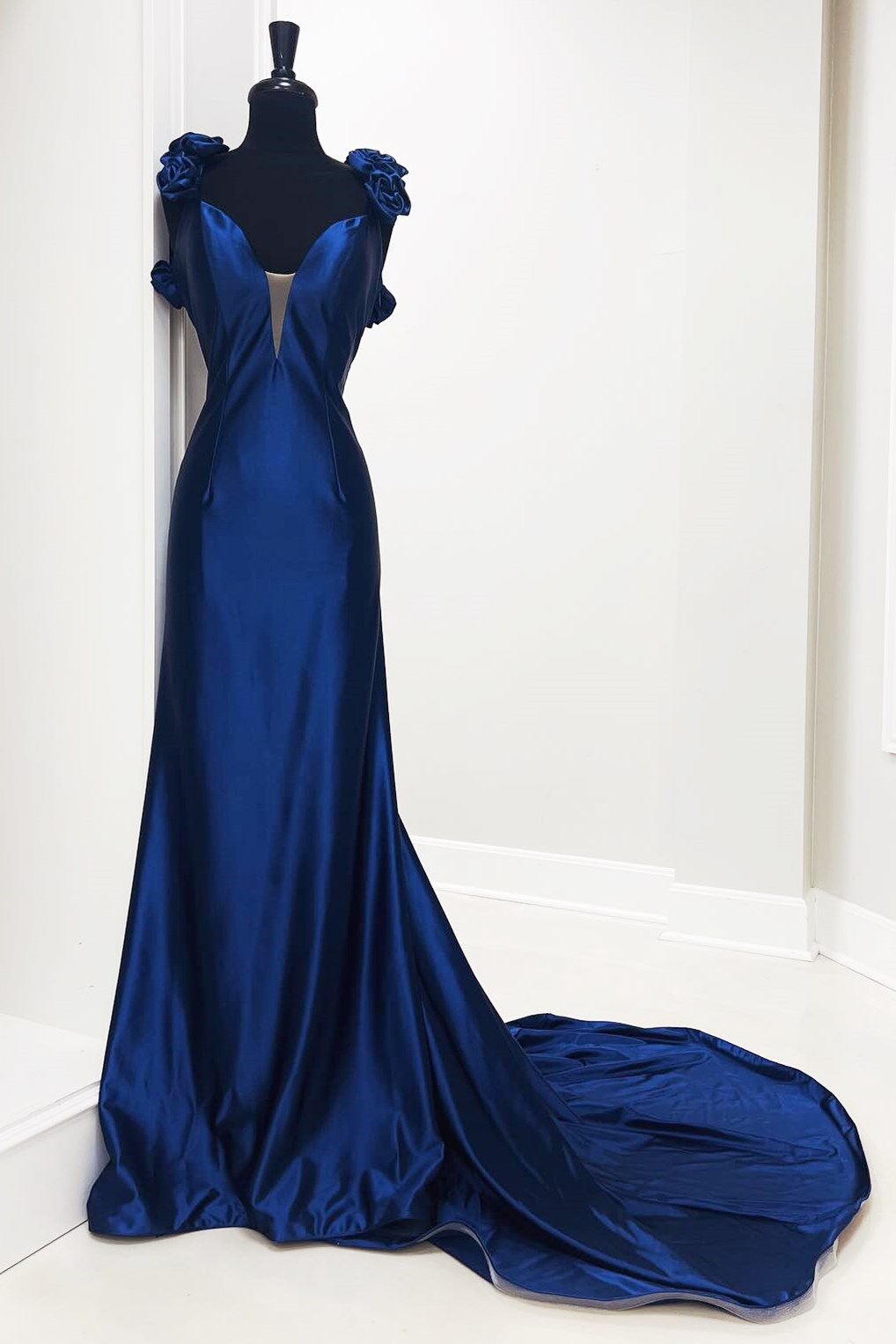 Navy Blue Rosette Plunge V Backless Mermaid Long Formal Gown - DollyGown