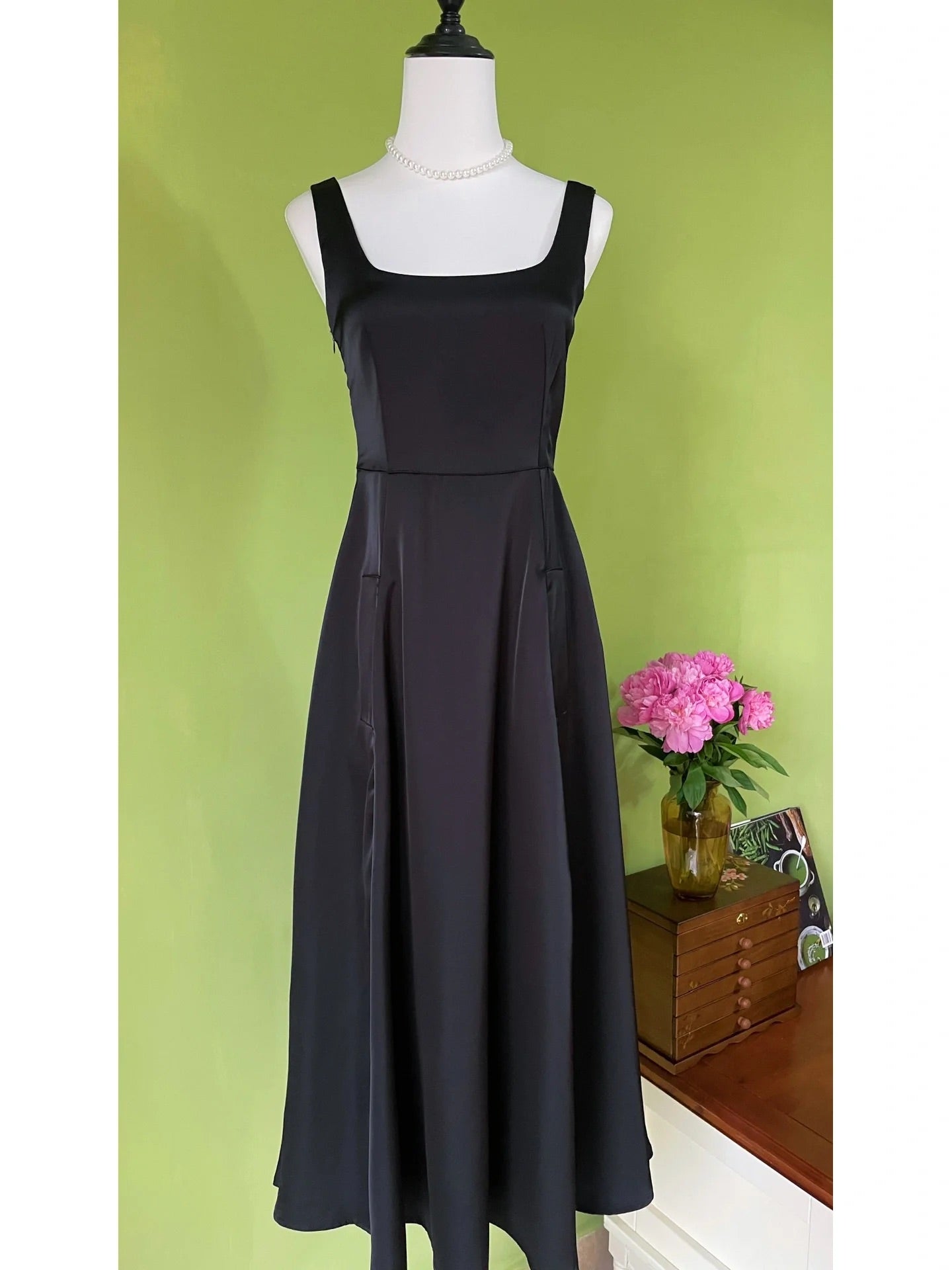 Hepburn hot sale vintage dresses