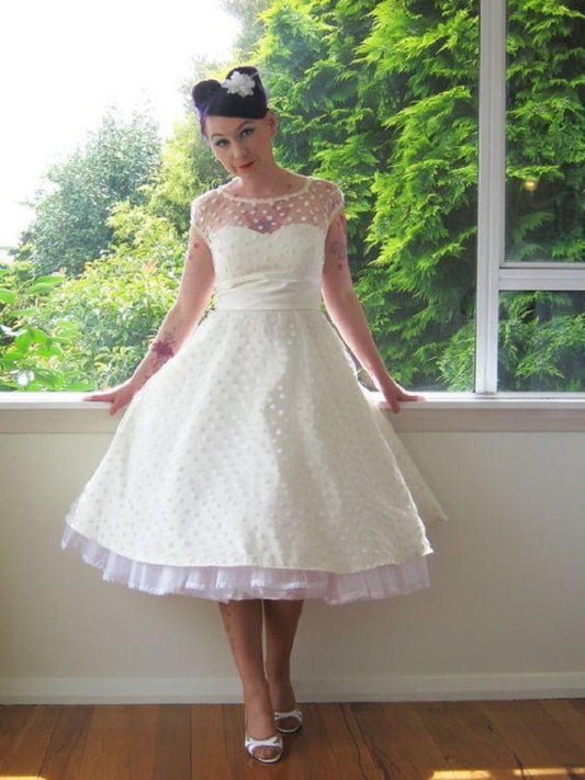 White Tulle Princess Short Corset Wedding Dress