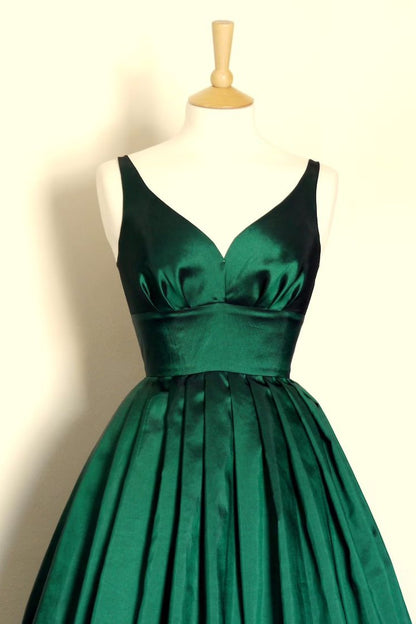 Emerald Green Short Homecoming Dress 8th Grade Graduation Dress - DollyGown