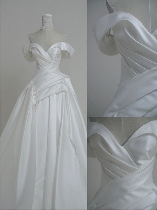 Elegant Spaghetti Straps Sheath Simple Silk Wedding Dress