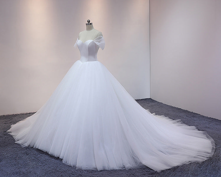 Off the Shoulder Tulle Princess Ball Gown Wedding Dress Unique Ball ...