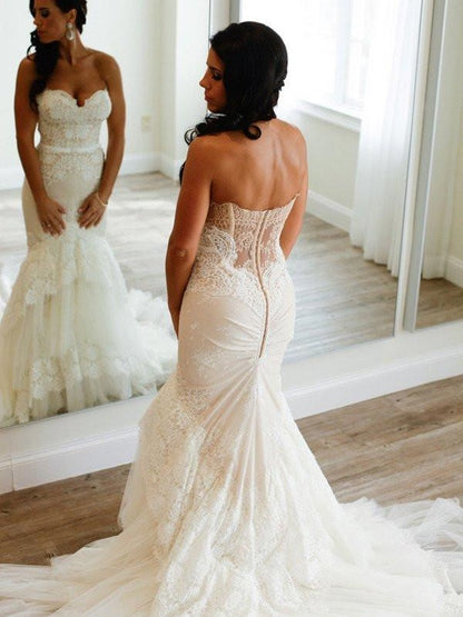 sweetheart strapless wedding dress